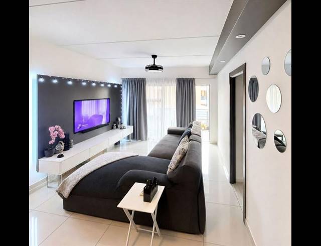 3 BEDROOM TOWNHOUSE FOR SALE IN EVELEIGH